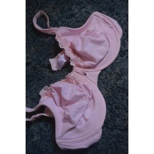 VTG Curvation underwire bra (size 40C)